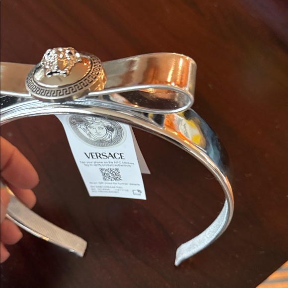 Versace Metallic Silver Hairband - Picture 5 of 7